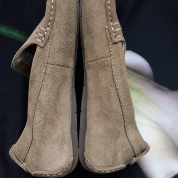 Vionic Suede Parker Slip-On Orthodic Loafers Sand Leather Suede Mens US 8 - Picture 9 of 11